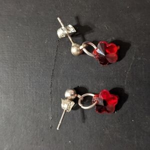 Silver Tone Red Swarovski Crystal Flower Floral Dainty Delicate Earrings